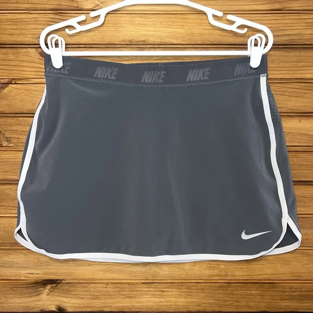 Nike Tennis Skirt Skort Womens Size Medium Gray Dri Fit Athletic Activewear - Picture 1 of 9
